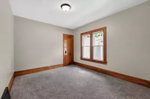 2640 N 41st St, Milwaukee, WI 53210 - Photo 25