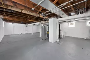 2640 N 41st St, Milwaukee, WI 53210 - Photo 37