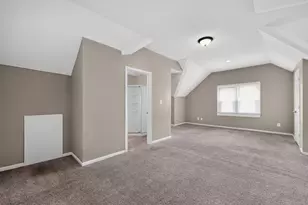 2640 N 41st St, Milwaukee, WI 53210 - Photo 23