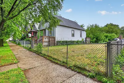3147 N 39th St #3151, Milwaukee, WI 53216 - Photo 3