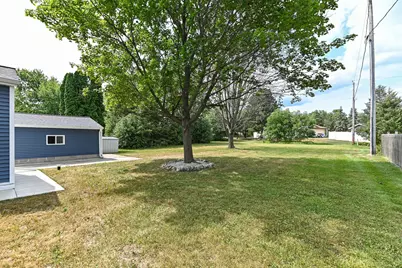 W190S7635  Circle Dr, Muskego, WI 53150 - Photo 33