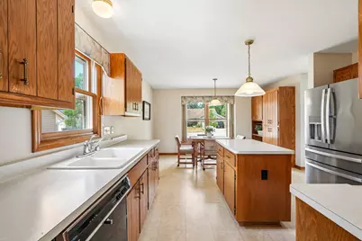 1909  Cliff-Alex Ct, Waukesha, WI 53189 - Photo 41