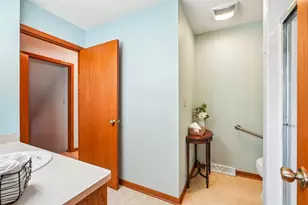1909 Cliff-Alex Ct, Waukesha, WI 53189 - Photo 17