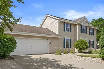 424  North Shore Ct, Pewaukee, WI 53072 - Photo 37