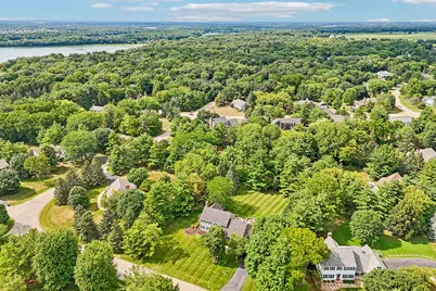 237  Hickory Dr, Delafield, WI 53018 - Photo 59