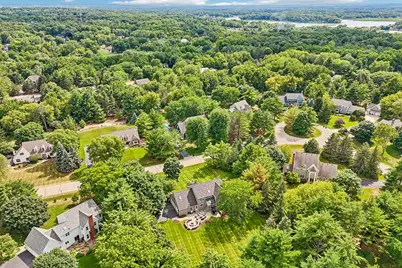 237  Hickory Dr, Delafield, WI 53018 - Photo 57