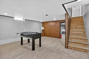 9219 W Green View Ct, Milwaukee, WI 53224 - Photo 21