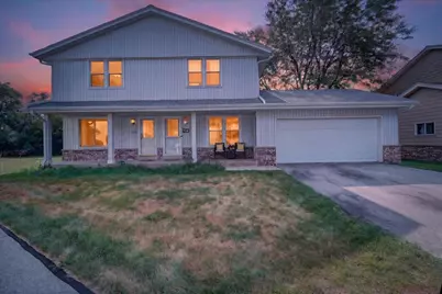 9219 W Green View Ct, Milwaukee, WI 53224 - Photo 25