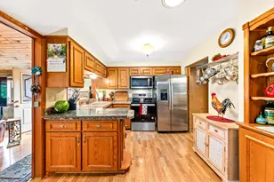 3650 S Wollmer Rd, Greenfield, WI 53228 - Photo 9