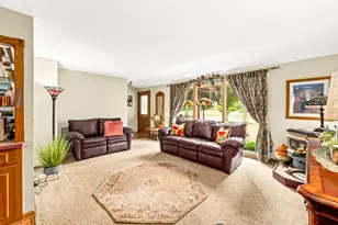 3650 S Wollmer Rd, Greenfield, WI 53228 - Photo 5