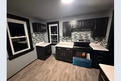 1313 S 13th St, Manitowoc, WI 54220 - Photo 11