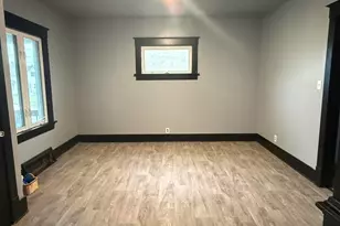 1313 S 13th St, Manitowoc, WI 54220 - Photo 7