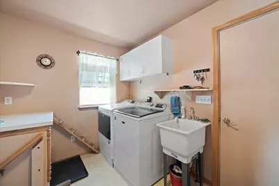 3689 W Drexel Ave, Franklin, WI 53132 - Photo 11