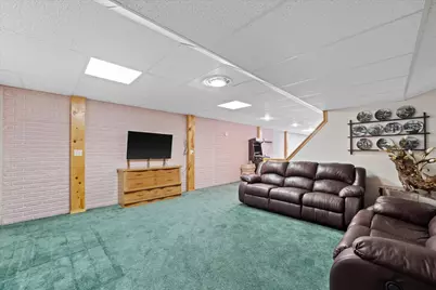 3689 W Drexel Ave, Franklin, WI 53132 - Photo 35