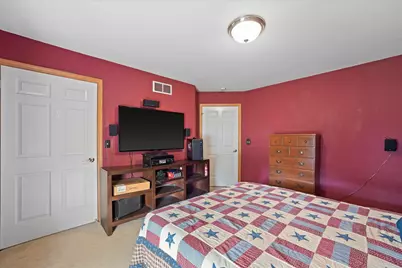 3689 W Drexel Ave, Franklin, WI 53132 - Photo 27