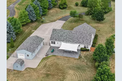 3689 W Drexel Ave, Franklin, WI 53132 - Photo 5