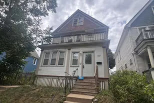 3055 N Bremen St, Milwaukee, WI 53212 - Photo 3