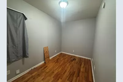 3055 N Bremen St, Milwaukee, WI 53212 - Photo 7