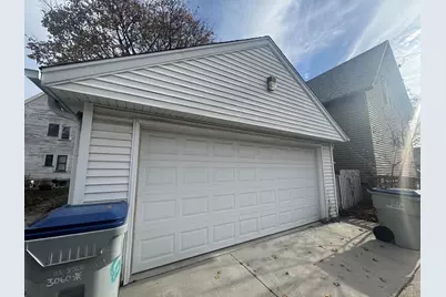 3055 N Bremen St, Milwaukee, WI 53212 - Photo 17