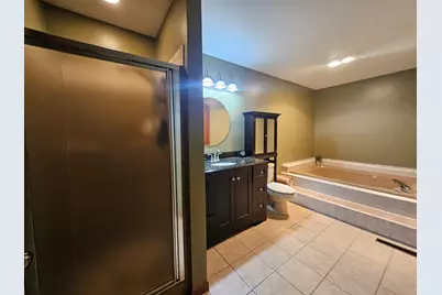 6461 S Crabapple Ct #1, Oak Creek, WI 53154 - Photo 17