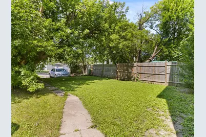 3231 N 25th St, Milwaukee, WI 53206 - Photo 3