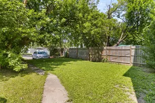 3231 N 25th St, Milwaukee, WI 53206 - Photo 3