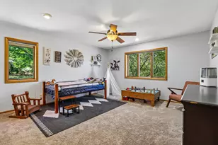 803 Knollwood Ct, Waukesha, WI 53188 - Photo 17