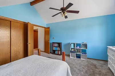 803  Knollwood Ct, Waukesha, WI 53188 - Photo 27