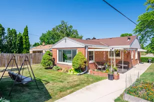 301 S 92nd St, Milwaukee, WI 53214 - Photo 27