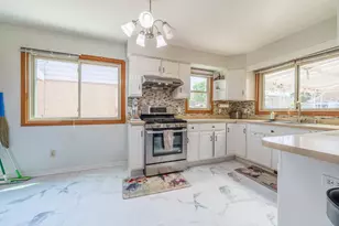 301 S 92nd St, Milwaukee, WI 53214 - Photo 7