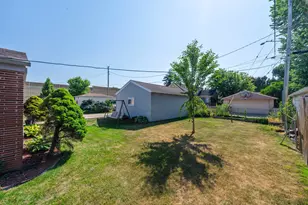 301 S 92nd St, Milwaukee, WI 53214 - Photo 29