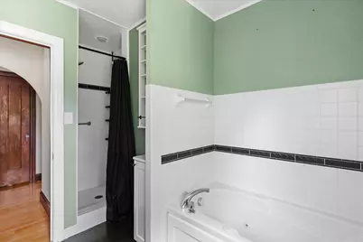4914 N Woodburn St, Whitefish Bay, WI 53217 - Photo 29