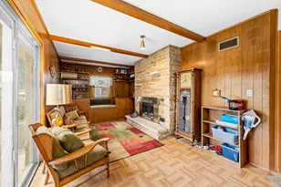 916 S 120th St, West Allis, WI 53214 - Photo 15