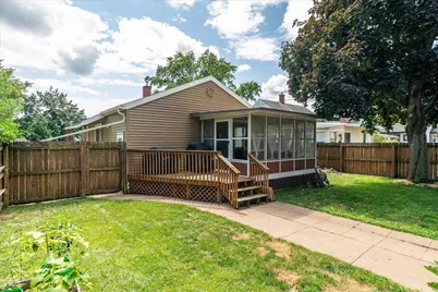 2119  Farnam St, La Crosse, WI 54601 - Photo 13