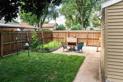 2119  Farnam St, La Crosse, WI 54601 - Photo 9