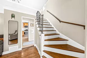 1306 Martha Washington Dr, Wauwatosa, WI 53213 - Photo 5