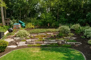 1306 Martha Washington Dr, Wauwatosa, WI 53213 - Photo 27