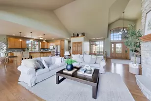 27630 Rowntree Rd, Racine, WI 53105 - Photo 9