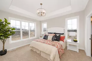 W214N6672 Fairview Dr, Menomonee Falls, WI 53051 - Photo 15