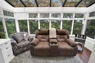 N85W15700 Ridge Rd, Menomonee Falls, WI 53051 - Photo 9
