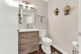 N85W15700 Ridge Rd, Menomonee Falls, WI 53051 - Photo 21