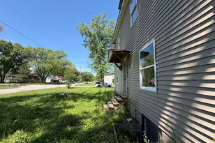 1301 Garland St, Allouez, WI 54301 - Photo 15