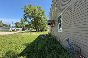 1301 Garland St, Allouez, WI 54301 - Photo 13