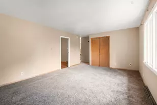 10340 W Rogers St, West Allis, WI 53227 - Photo 21