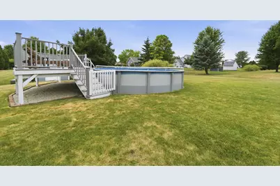 1025 E Meadow Ter, Oak Creek, WI 53154 - Photo 41