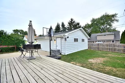 4271 S 89th St, Greenfield, WI 53228 - Photo 27