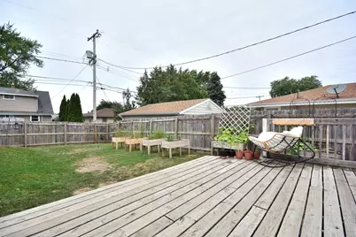 4271 S 89th St, Greenfield, WI 53228 - Photo 25