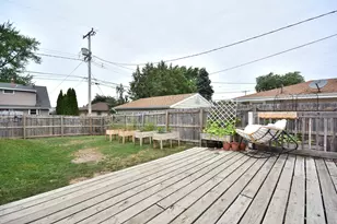 4271 S 89th St, Greenfield, WI 53228 - Photo 25