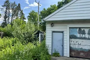 5026 N 60th St, Milwaukee, WI 53218 - Photo 9