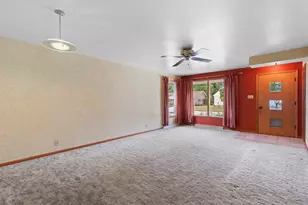 2027 Markham St, Manitowoc, WI 54220 - Photo 15